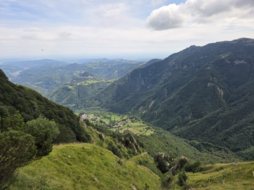 Rotte invisibili a Cima Marana: il grande viaggio tra cielo e storia